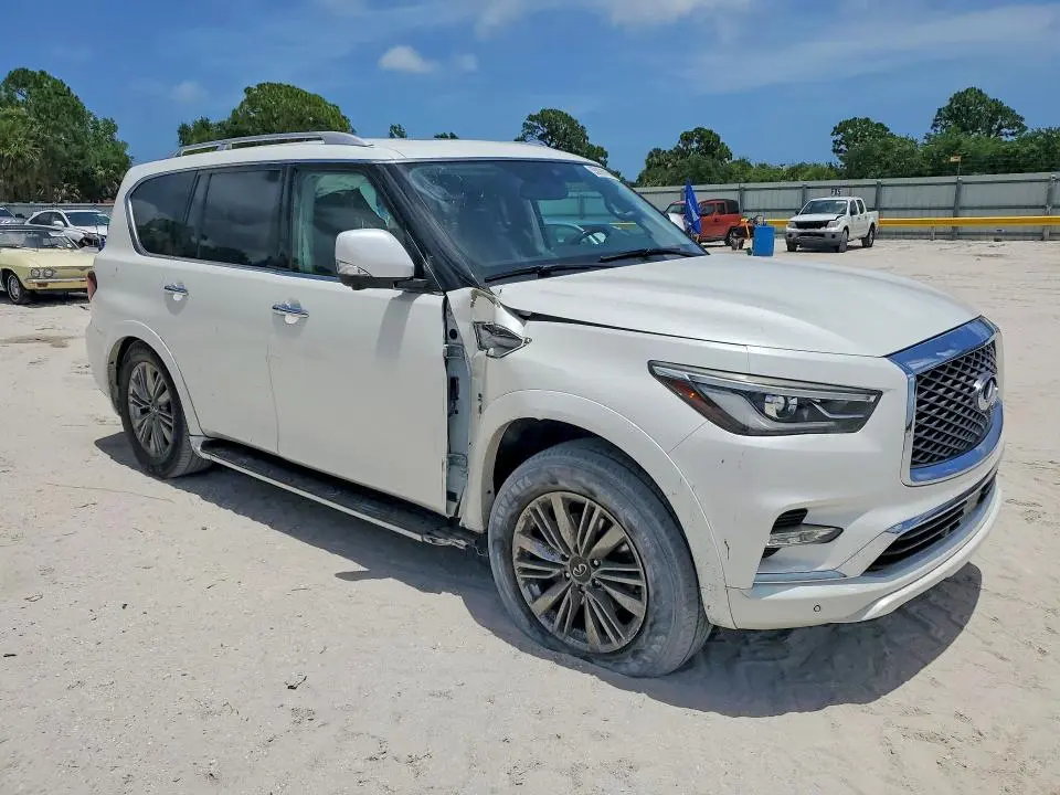 2018 INFINITI QX80 BASE  