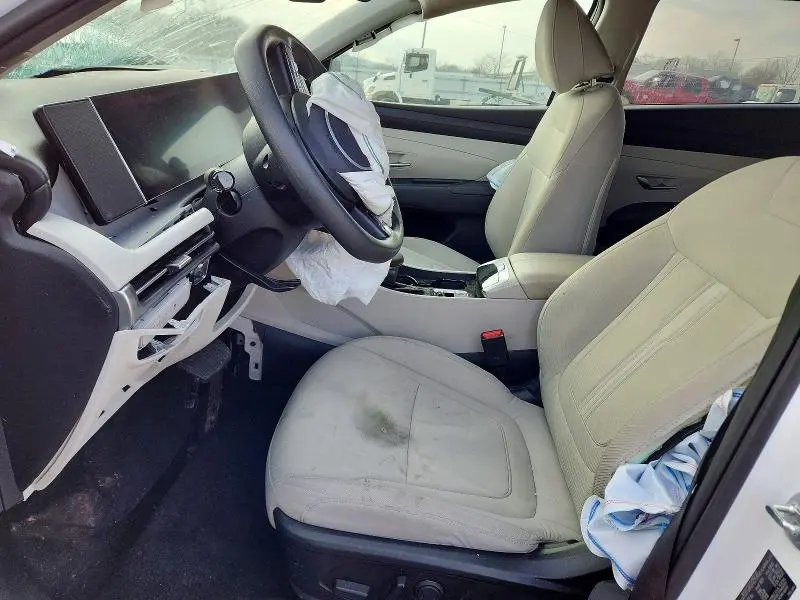 2025 HYUNDAI TUCSON SEL  