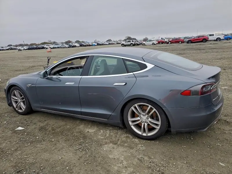 2013 TESLA MODEL S   