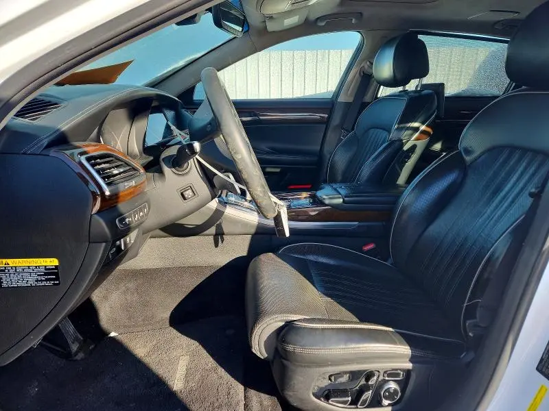 2018 GENESIS G90 ULTIMATE  
