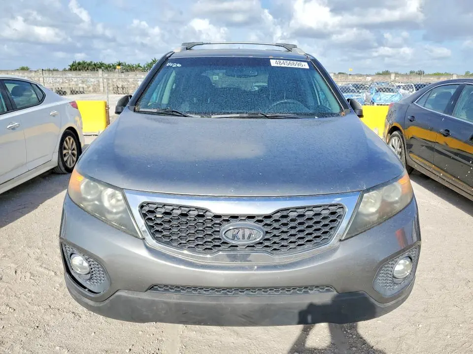 2012 KIA SORENTO LX  