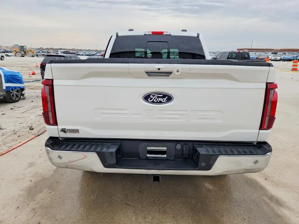2024 FORD F150 LARIAT  