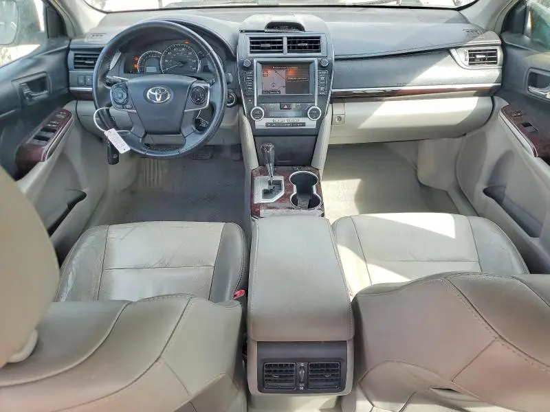 2013 TOYOTA CAMRY XLE V6  