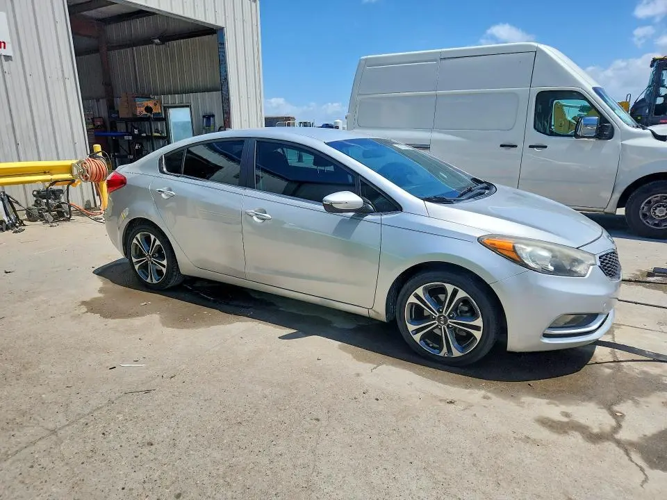 2016 KIA FORTE EX  