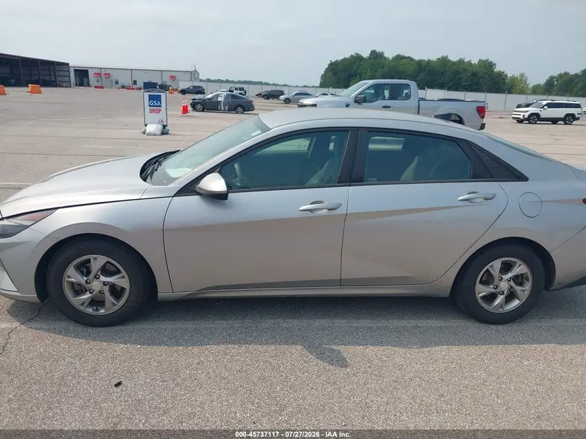 2021 HYUNDAI ELANTRA SE