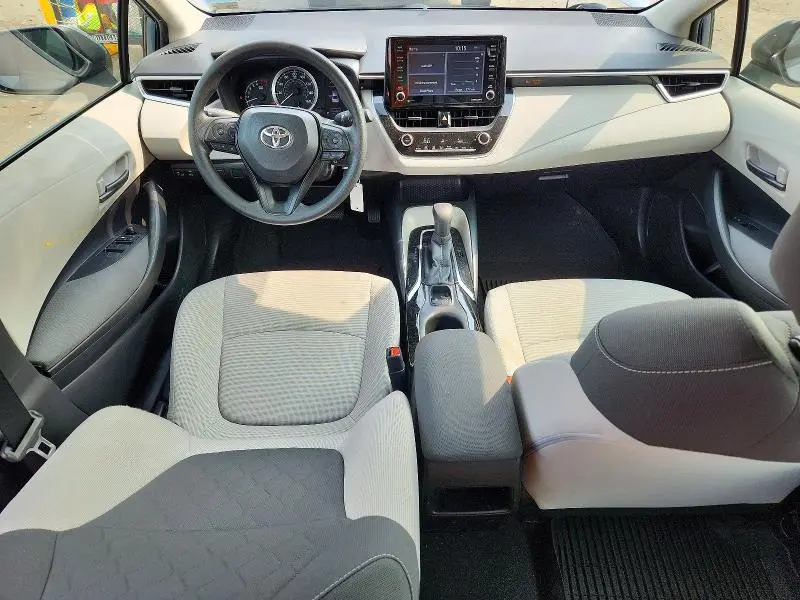 2022 TOYOTA COROLLA LE  