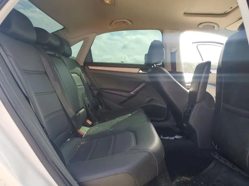 2021 VOLKSWAGEN PASSAT SE  