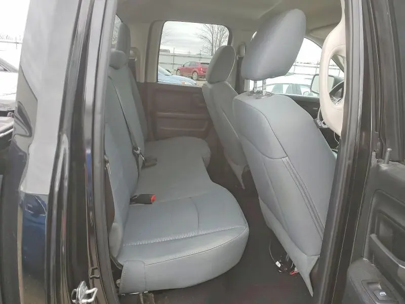 2014 RAM 1500 ST  