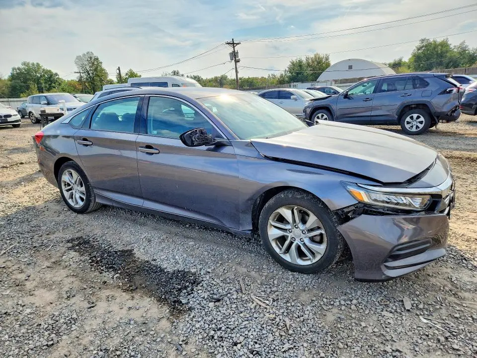 2018 HONDA ACCORD LX  
