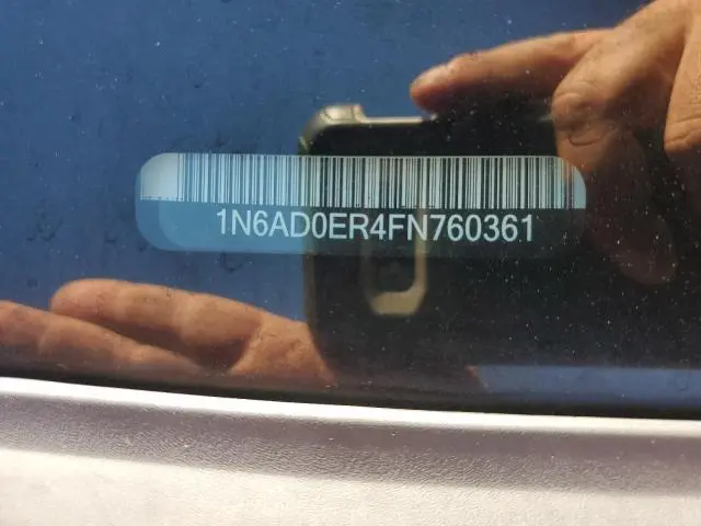 2015 NISSAN FRONTIER S  