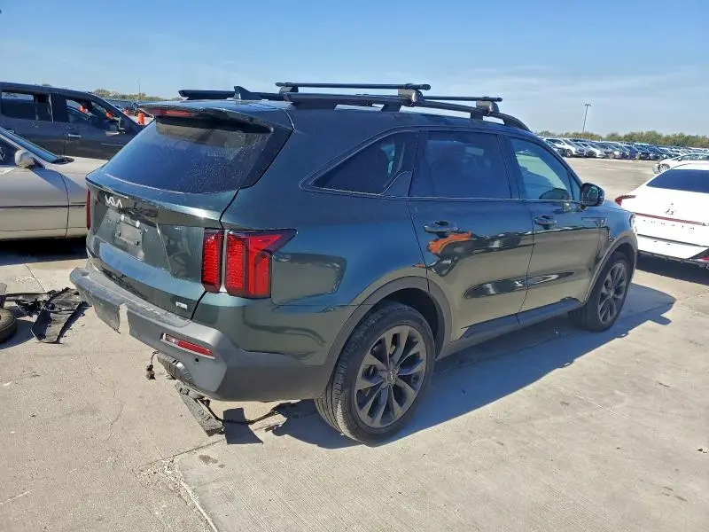 2023 KIA SORENTO EX  