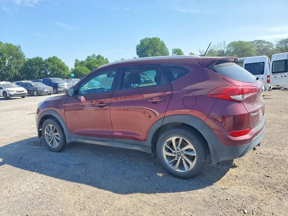 2016 HYUNDAI TUCSON SE  