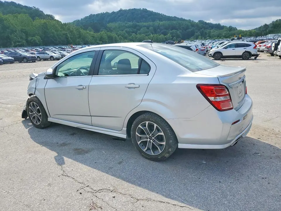 2018 CHEVROLET SONIC LT  