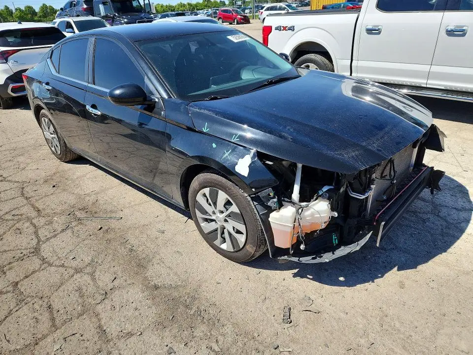 2019 NISSAN ALTIMA S  