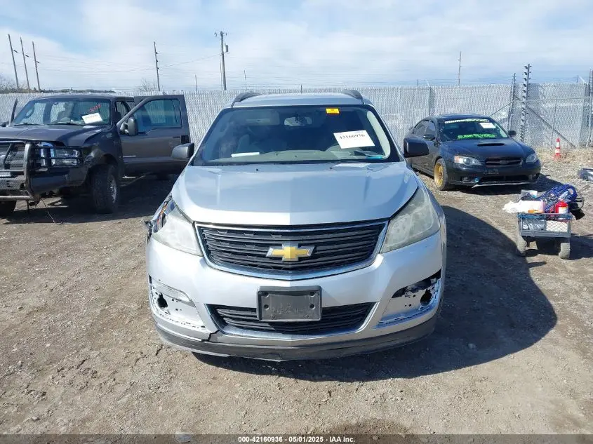2015 CHEVROLET TRAVERSE LS