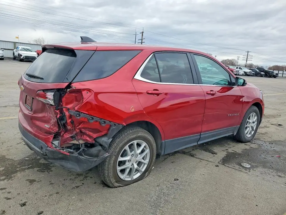 2024 CHEVROLET EQUINOX LT  