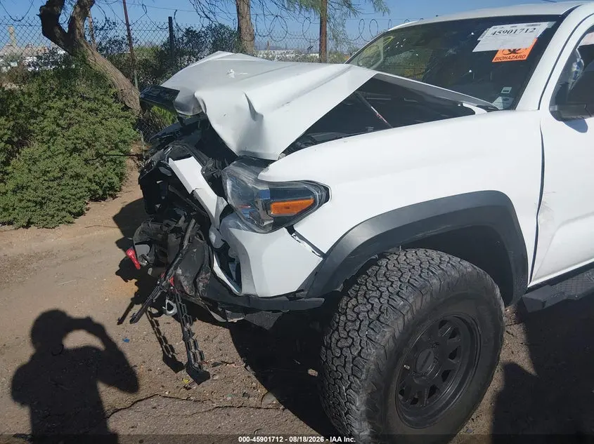 2022 TOYOTA TACOMA SR V6