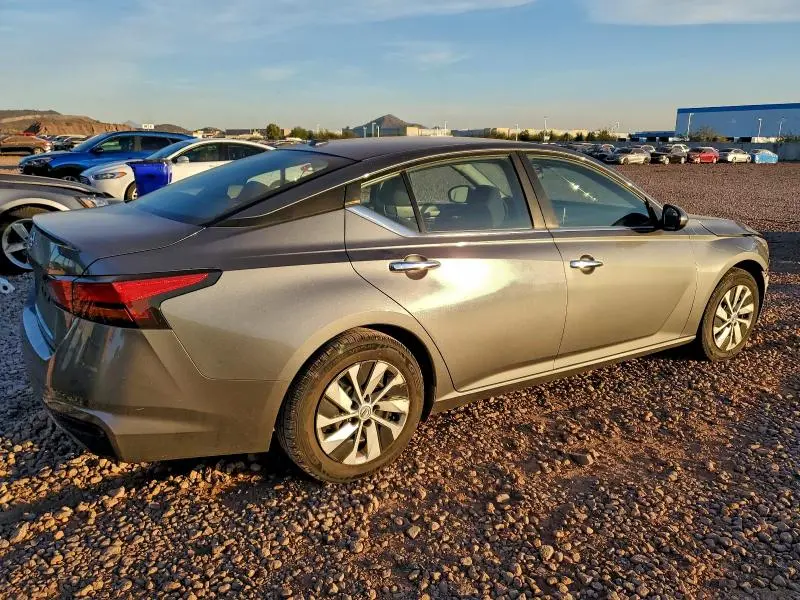 2019 NISSAN ALTIMA S  