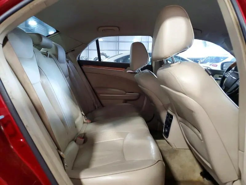 2014 CHRYSLER 300C   