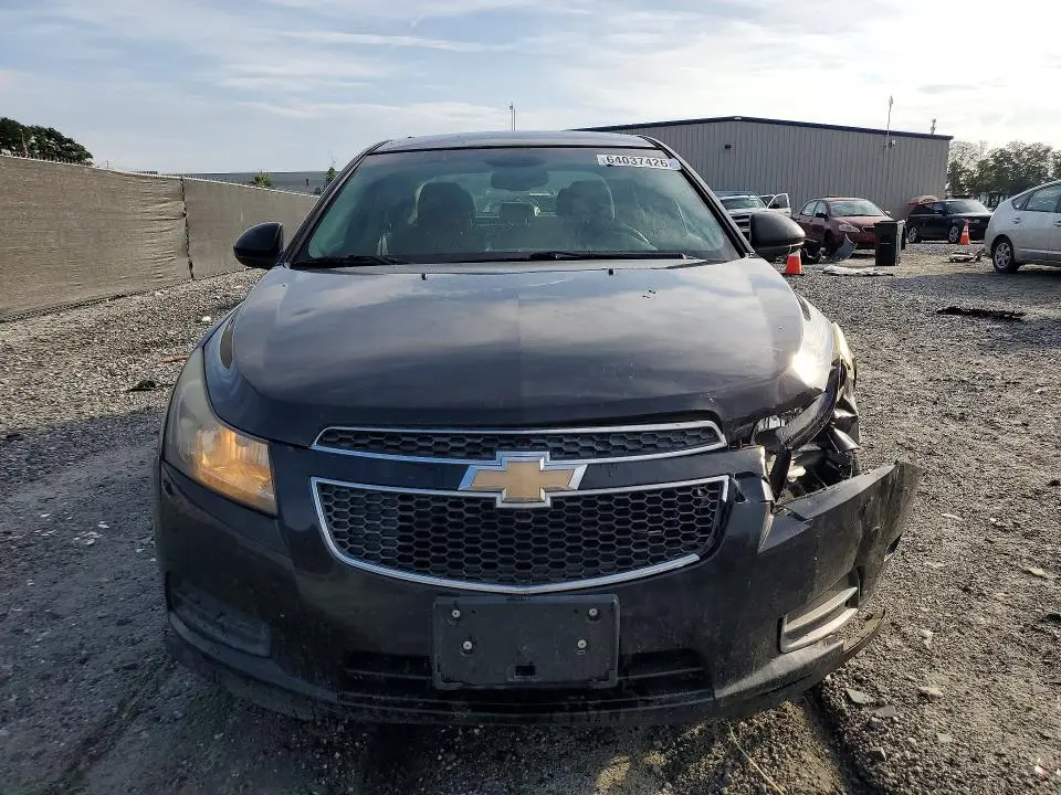 2011 CHEVROLET CRUZE LT  