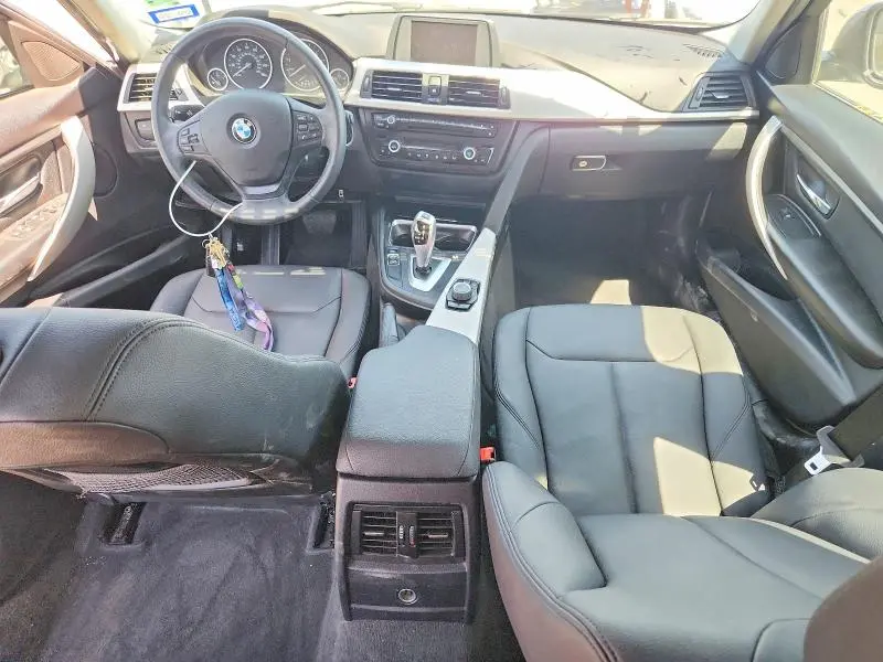 2015 BMW 320 I  
