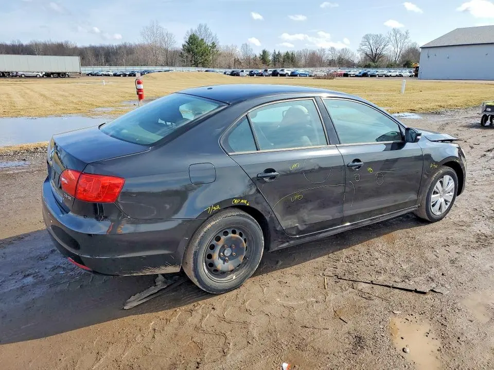 2012 VOLKSWAGEN JETTA SE  