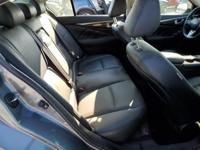 2018 INFINITI Q50 LUXE  