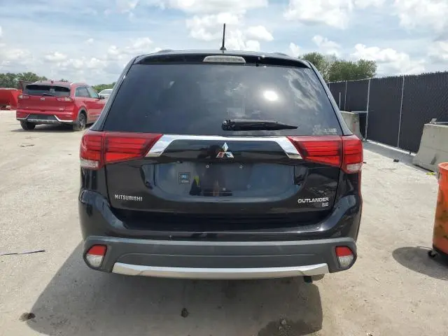 2016 MITSUBISHI OUTLANDER SE  