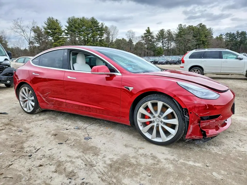 2018 TESLA MODEL 3   