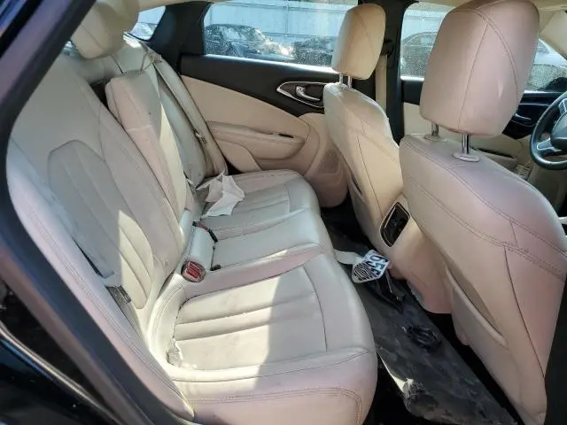 2015 CHRYSLER 200 C  