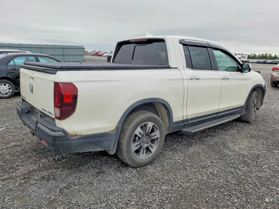 2017 HONDA RIDGELINE RTL  