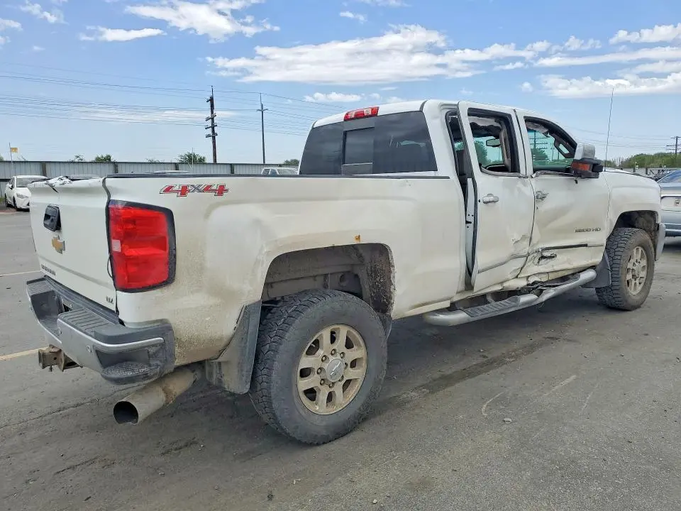 2015 CHEVROLET SILVERADO K2500 HEAVY DUTY LTZ  