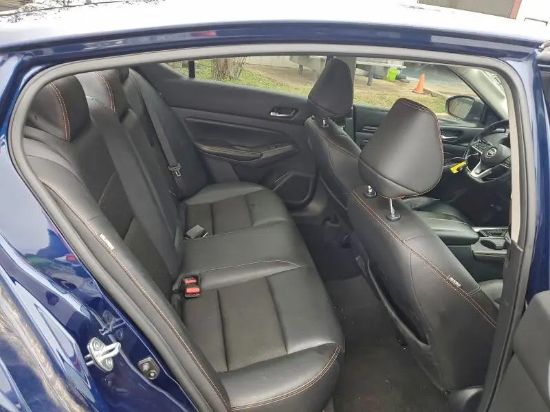 2021 NISSAN ALTIMA SR  