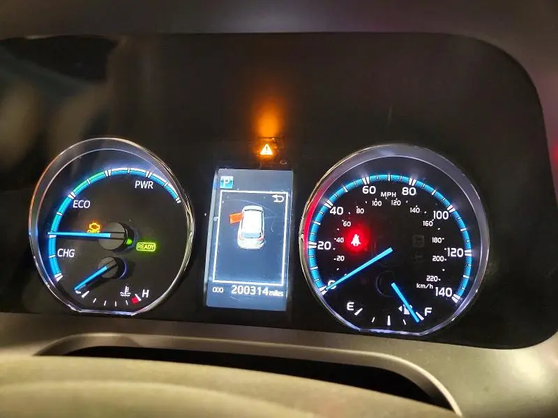 2016 TOYOTA RAV4 HV XLE  