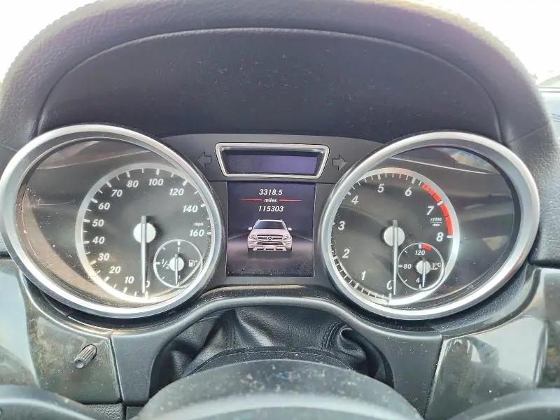 2015 MERCEDES-BENZ GL 550 4MATIC  