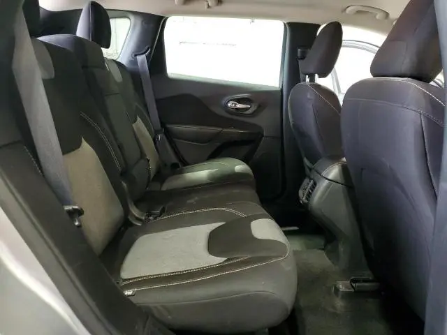 2015 JEEP CHEROKEE SPORT  
