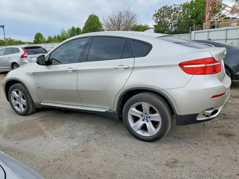 2011 BMW X6 XDRIVE35I  