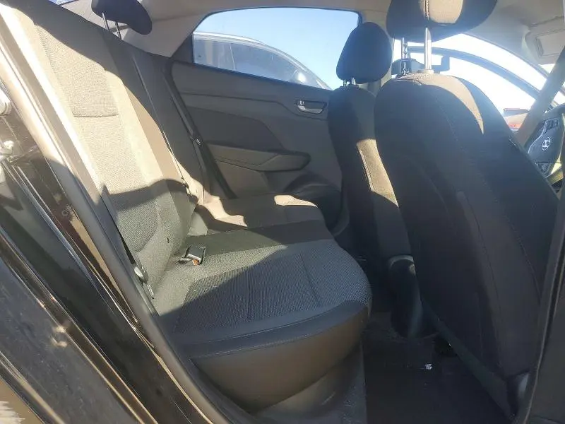 2019 HYUNDAI ACCENT SE  
