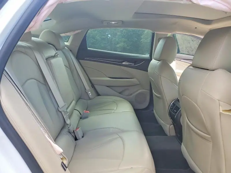 2017 BUICK LACROSSE ESSENCE  