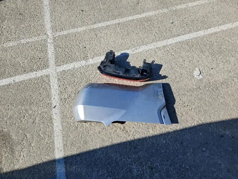 2024 TOYOTA TUNDRA CREWMAX LIMITED  