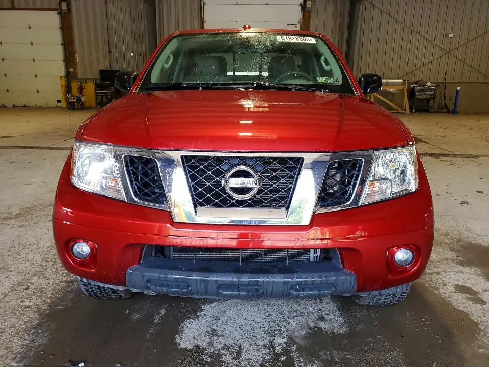 2016 NISSAN FRONTIER SV  