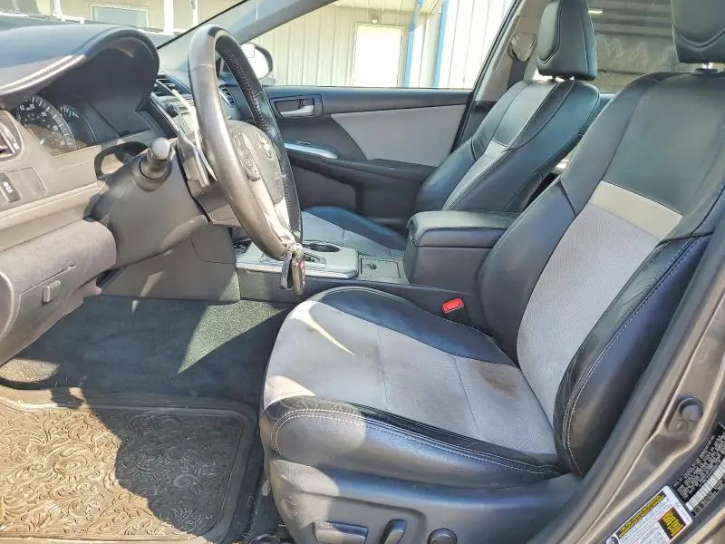 2012 TOYOTA CAMRY SE V6  