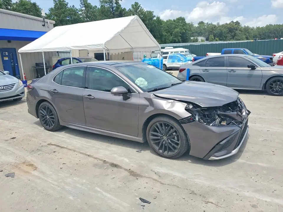 2021 TOYOTA CAMRY XSE V6  