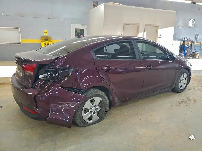 2018 KIA FORTE LX  