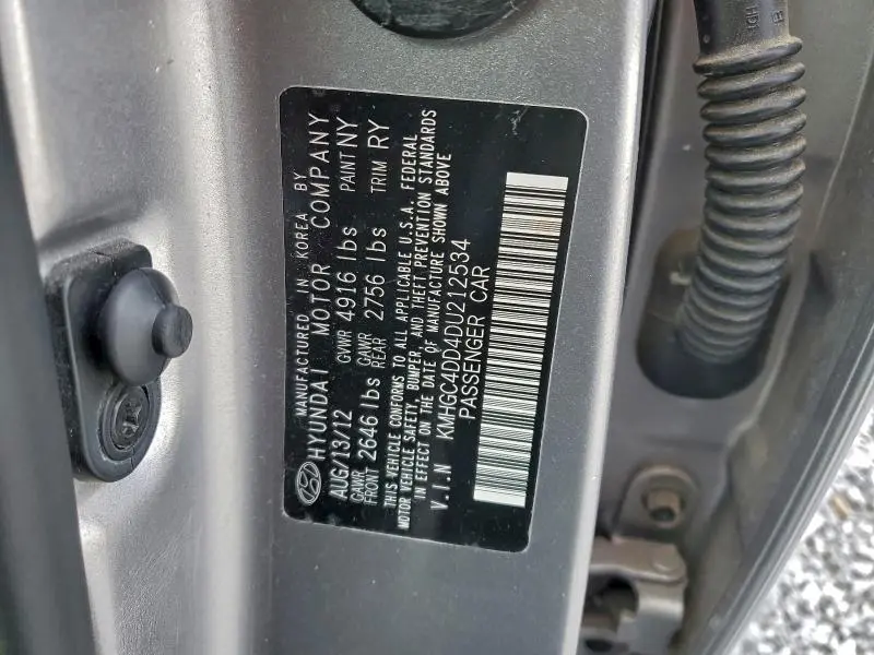 2013 HYUNDAI GENESIS 3.8L  