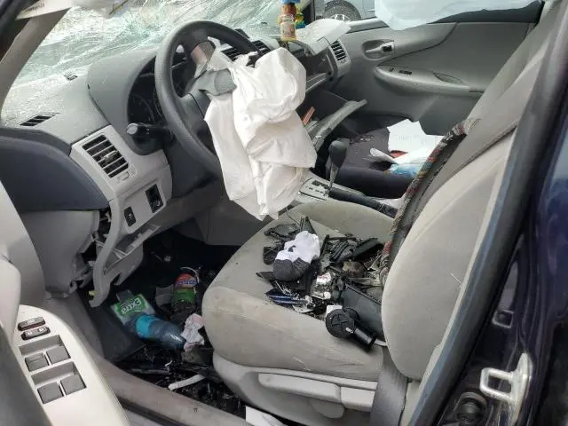 2013 TOYOTA COROLLA BASE  