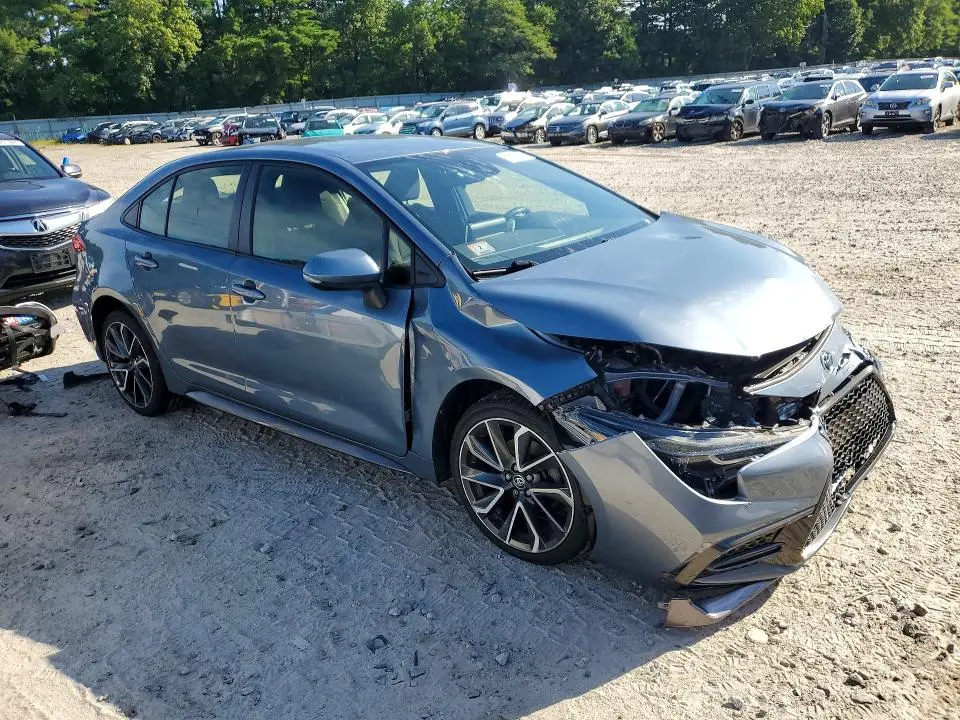 2021 TOYOTA COROLLA SE  