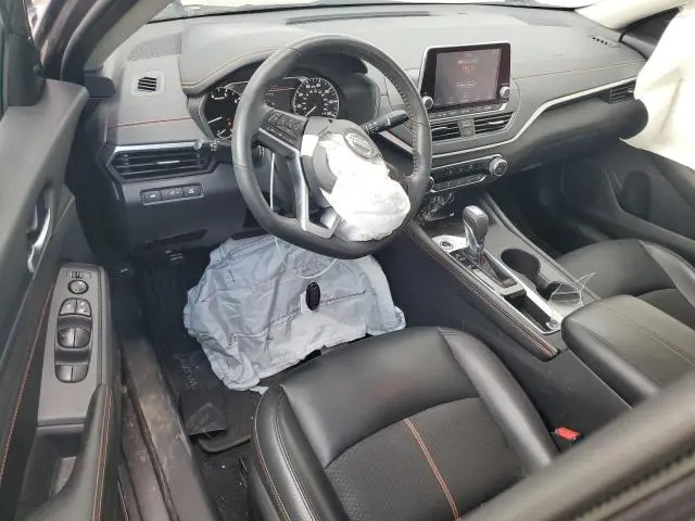 2022 NISSAN ALTIMA SR  