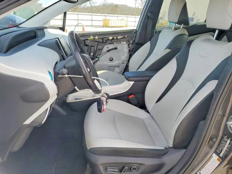 2018 TOYOTA PRIUS PRIME   