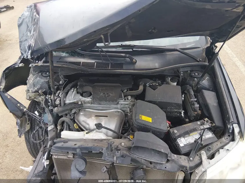 2014 TOYOTA CAMRY L